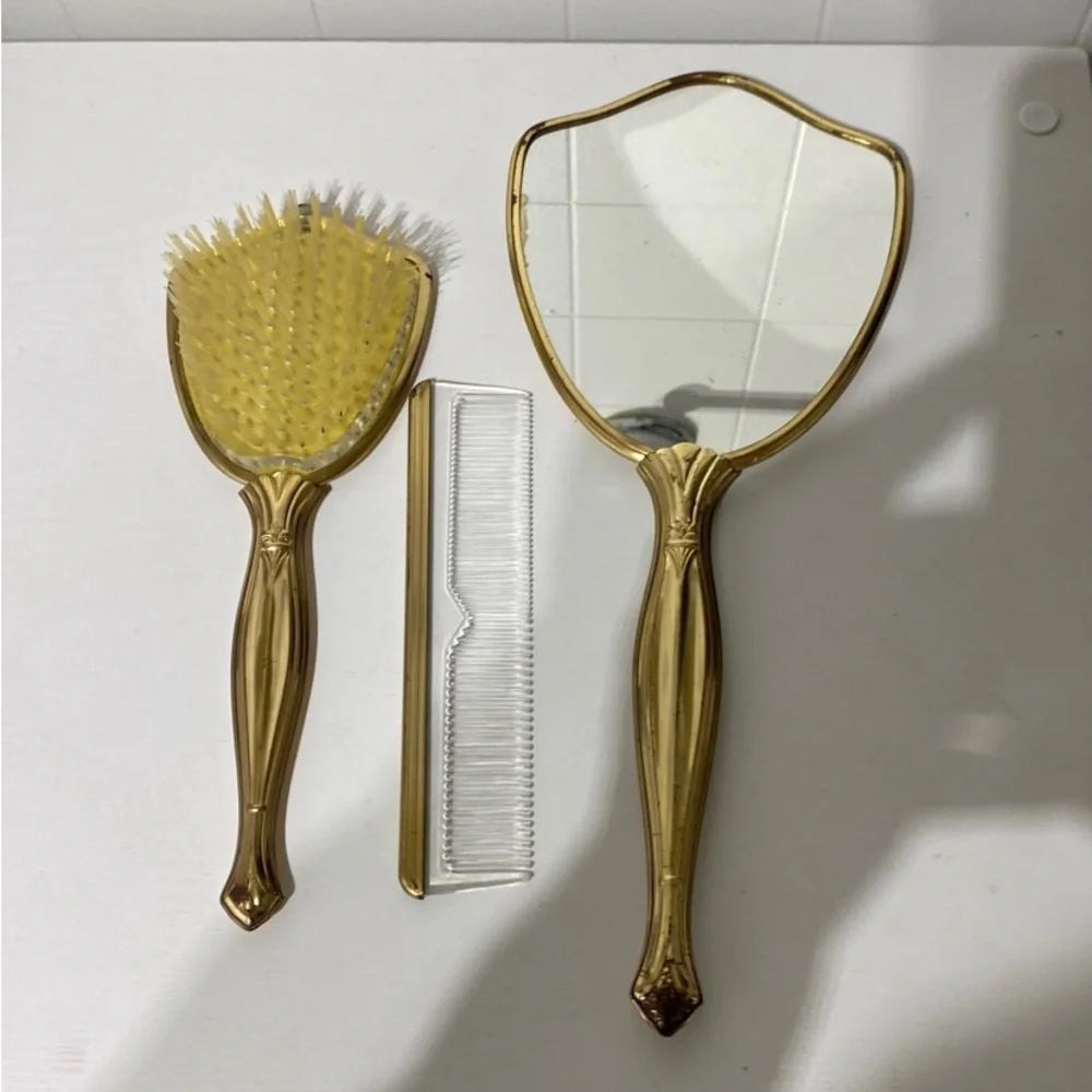 Vintage Vanity 3 Piece Dresser Set Mirror Brush Comb